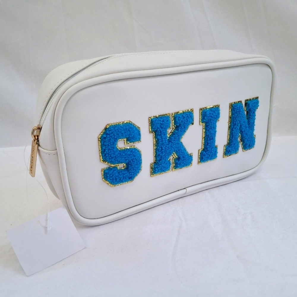Neutrogena Preppy Patch Skin White Faux Leather Cosmetic Travel Makeup Bag